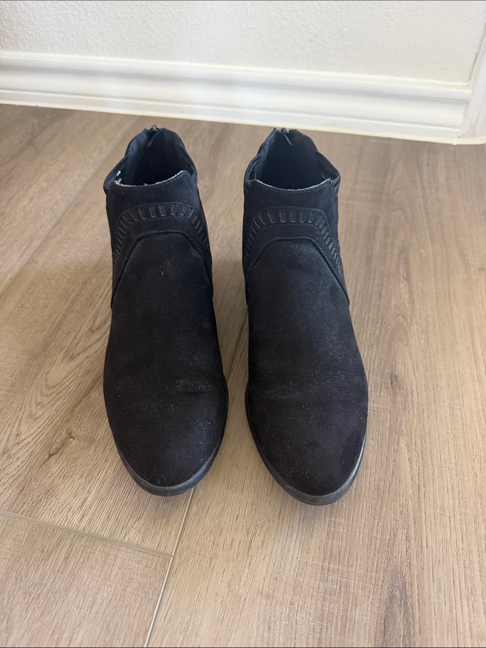 Qupid Black Suede Ankle Booties
